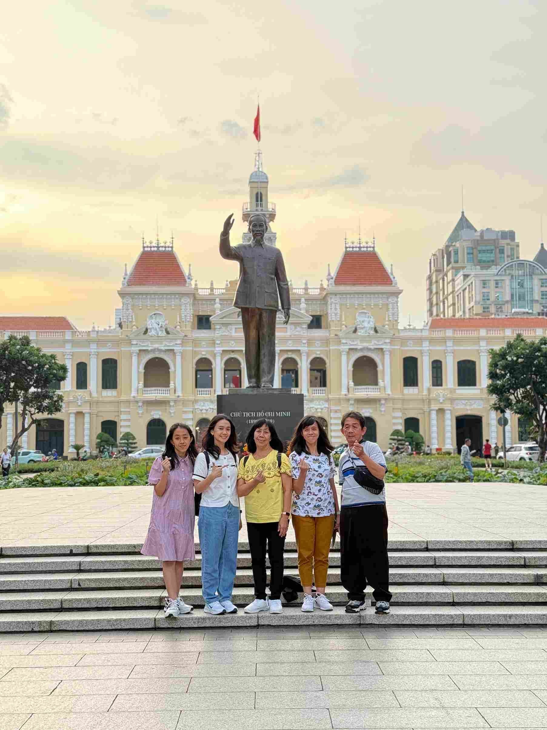 VIETNAM SA PA FANSIPAN + ALPINE COASTER & SAIGON