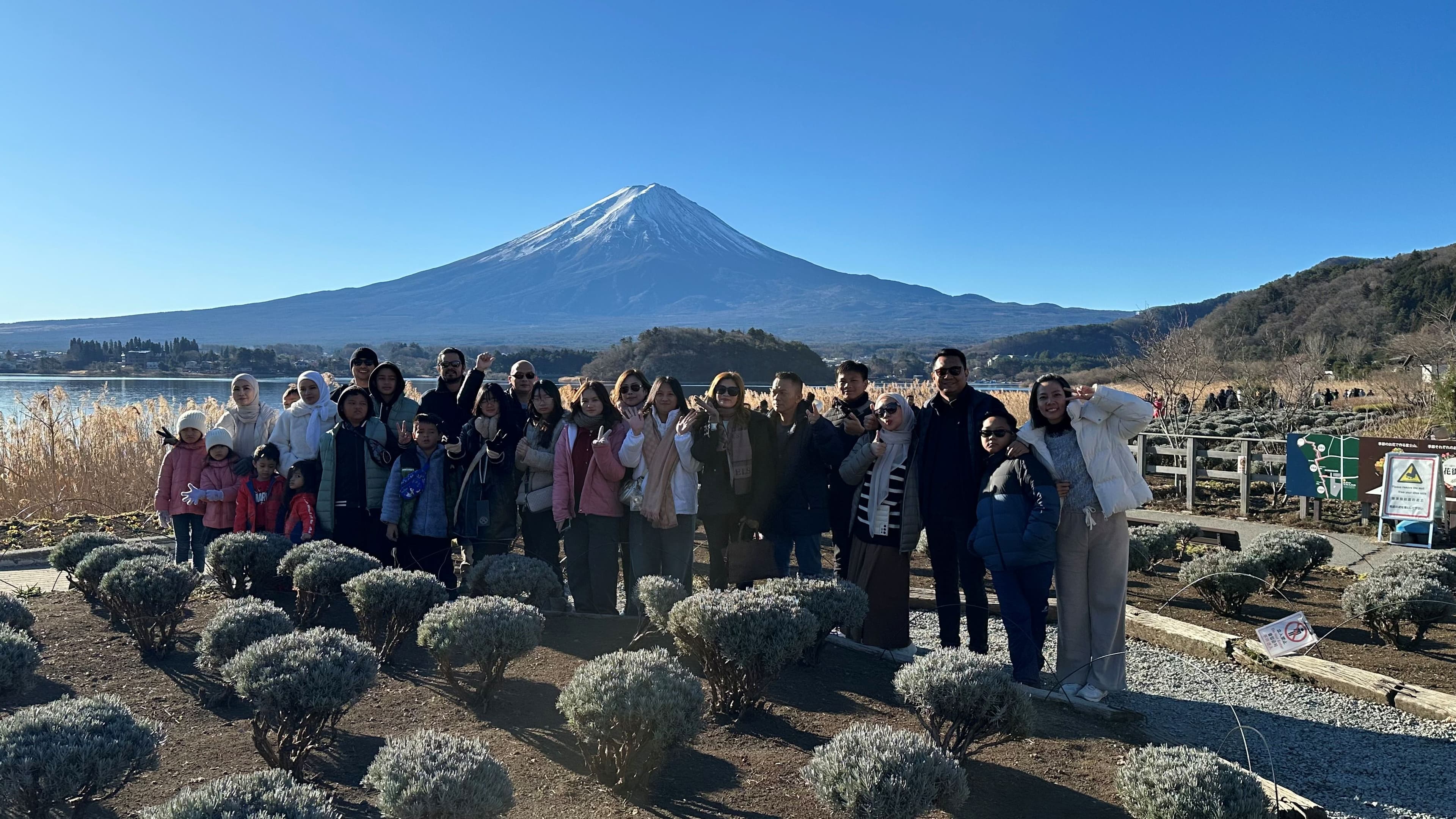 JAPAN GOLDEN ROUTE + WINTER ILLUMINATION FESTIVAL & FUJITEN SKI RESORT