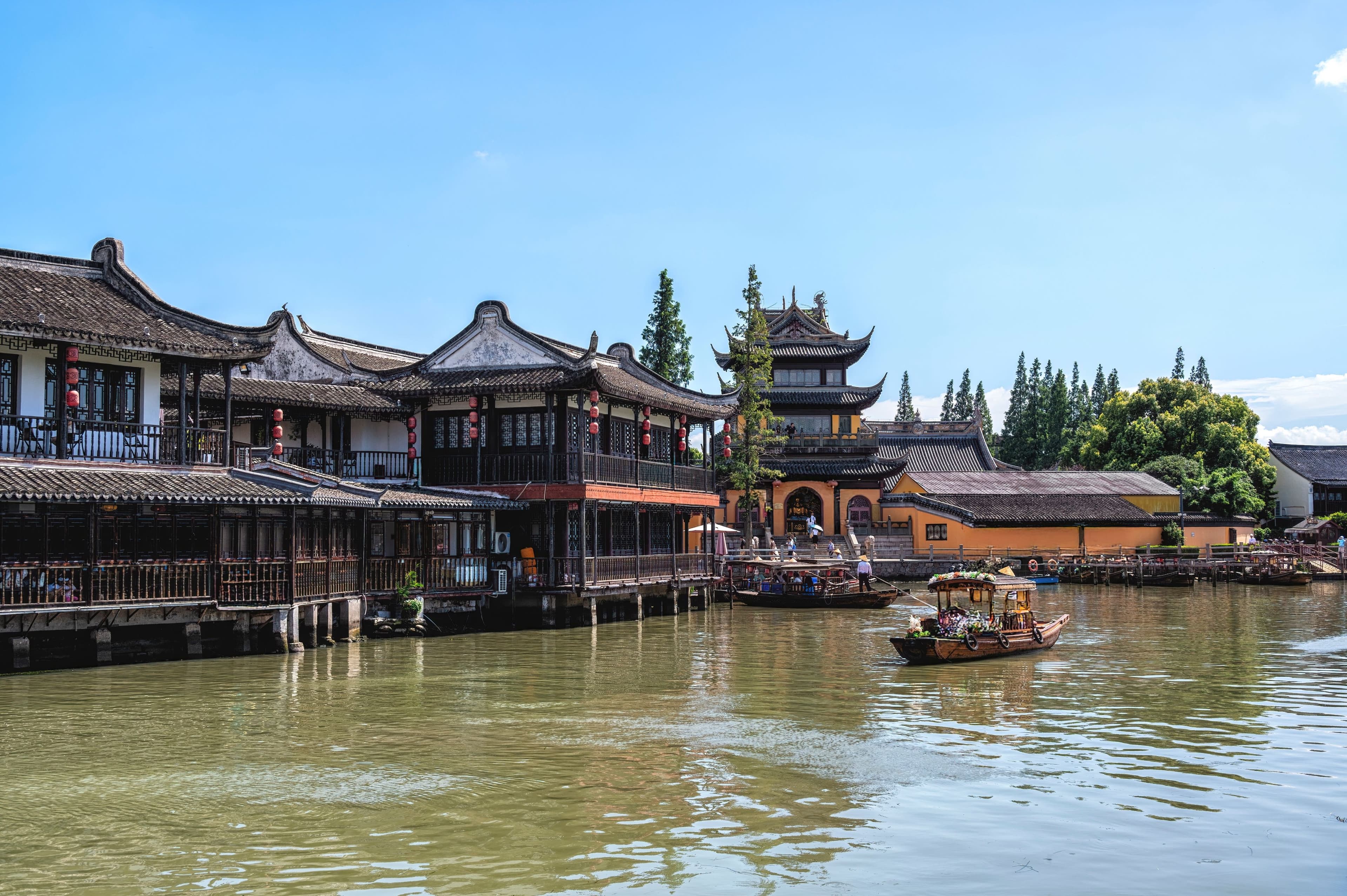 CLASSIC CHINA + NIU SHOU SHAN CULTURAL PARK & ZHUJIAJIAO WATER TOWN