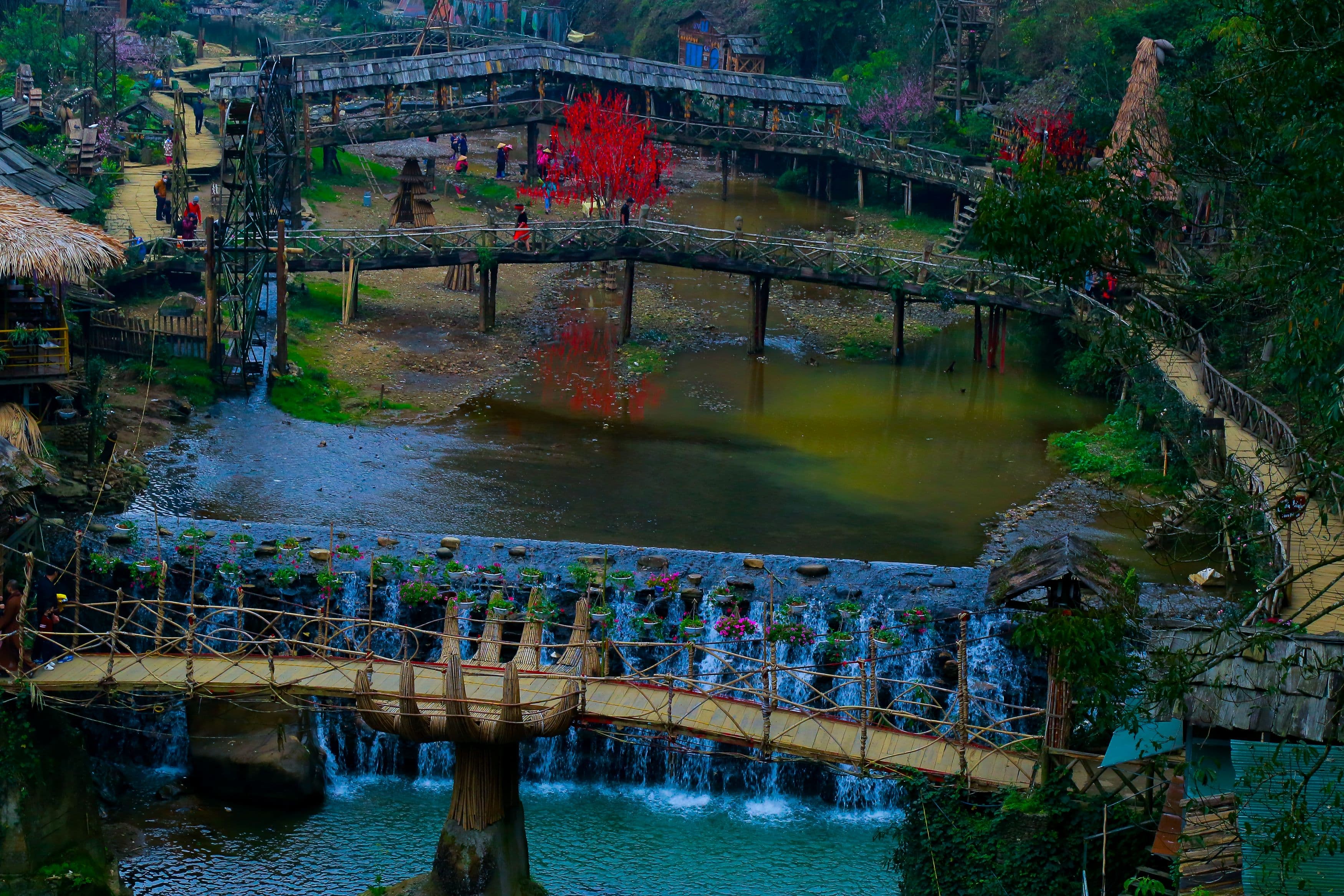 VIETNAM SA PA FANSIPAN + ALPINE COASTER & HALONG BAY CRUISE