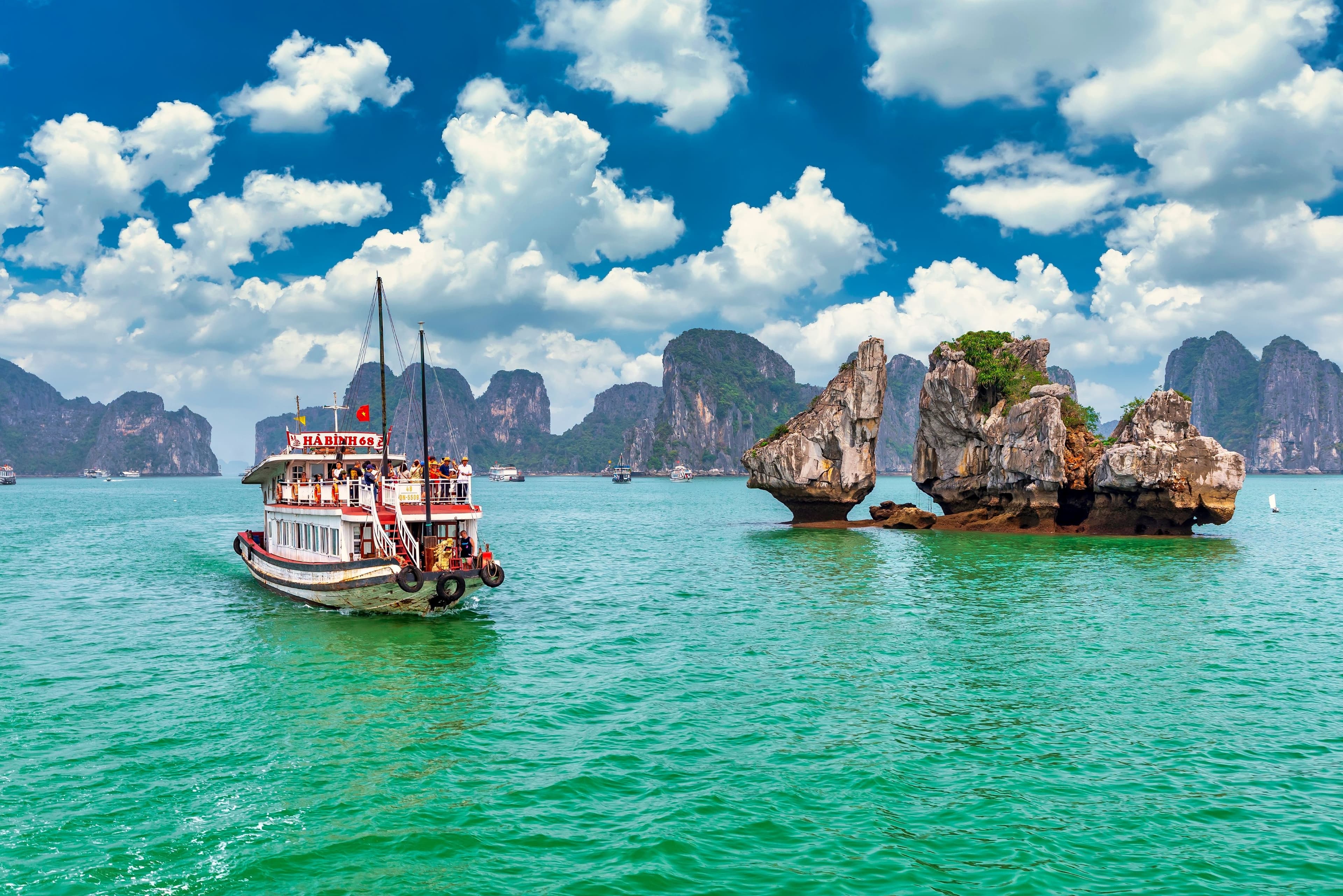 halong bay cruise tour