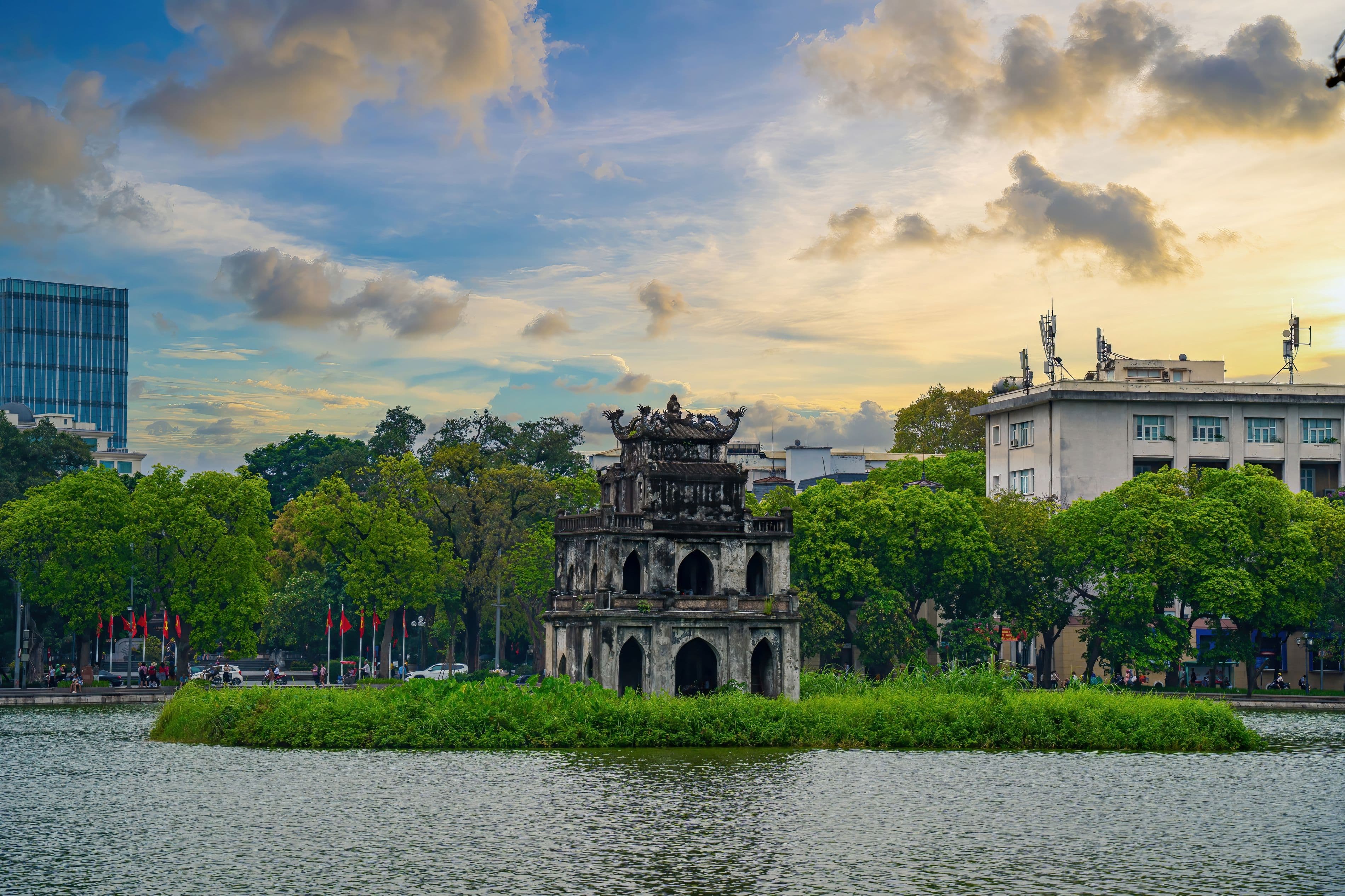 Hoan Kiem Lake 2