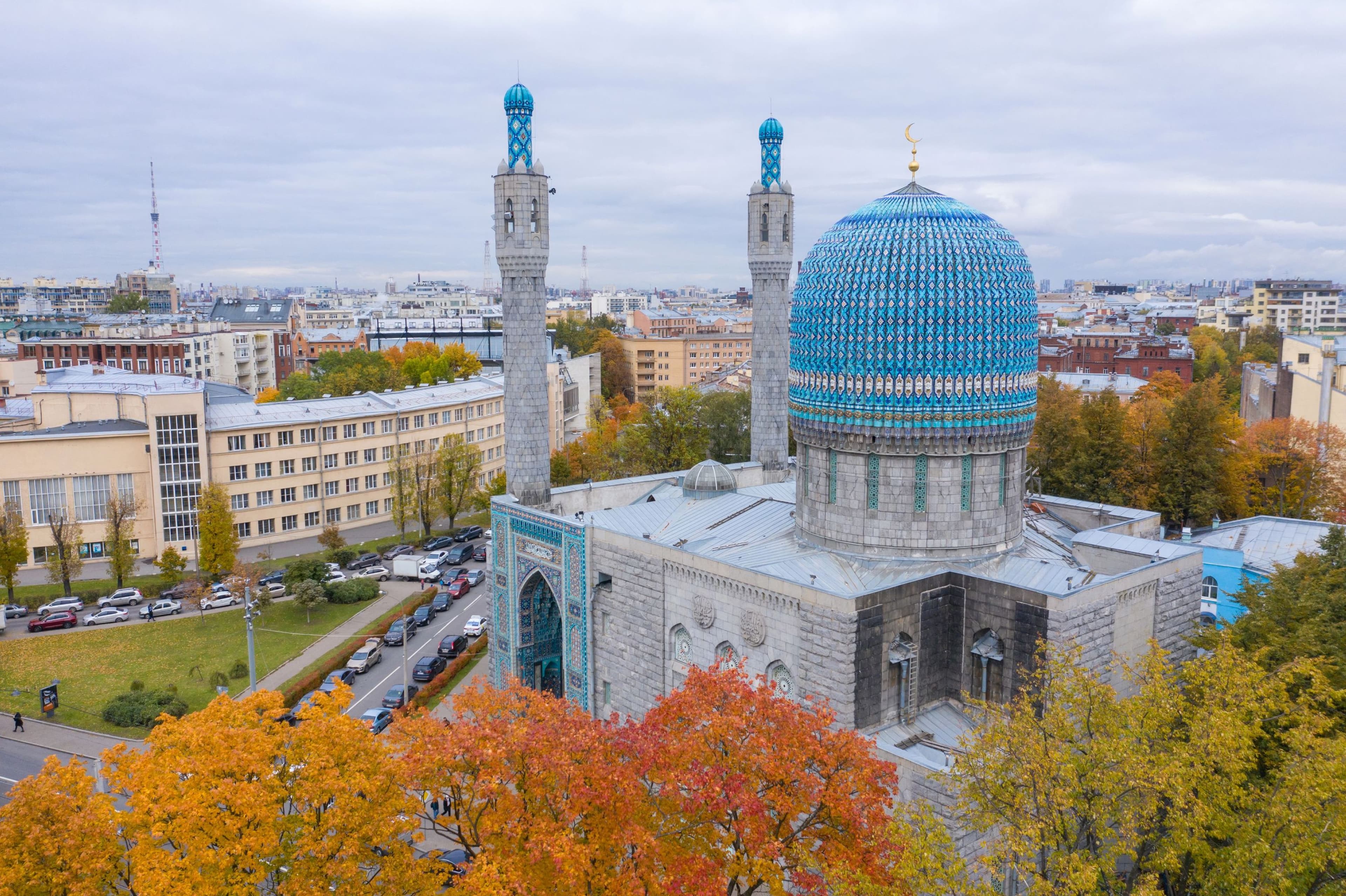 The Saint Petersburg muslim Mosque