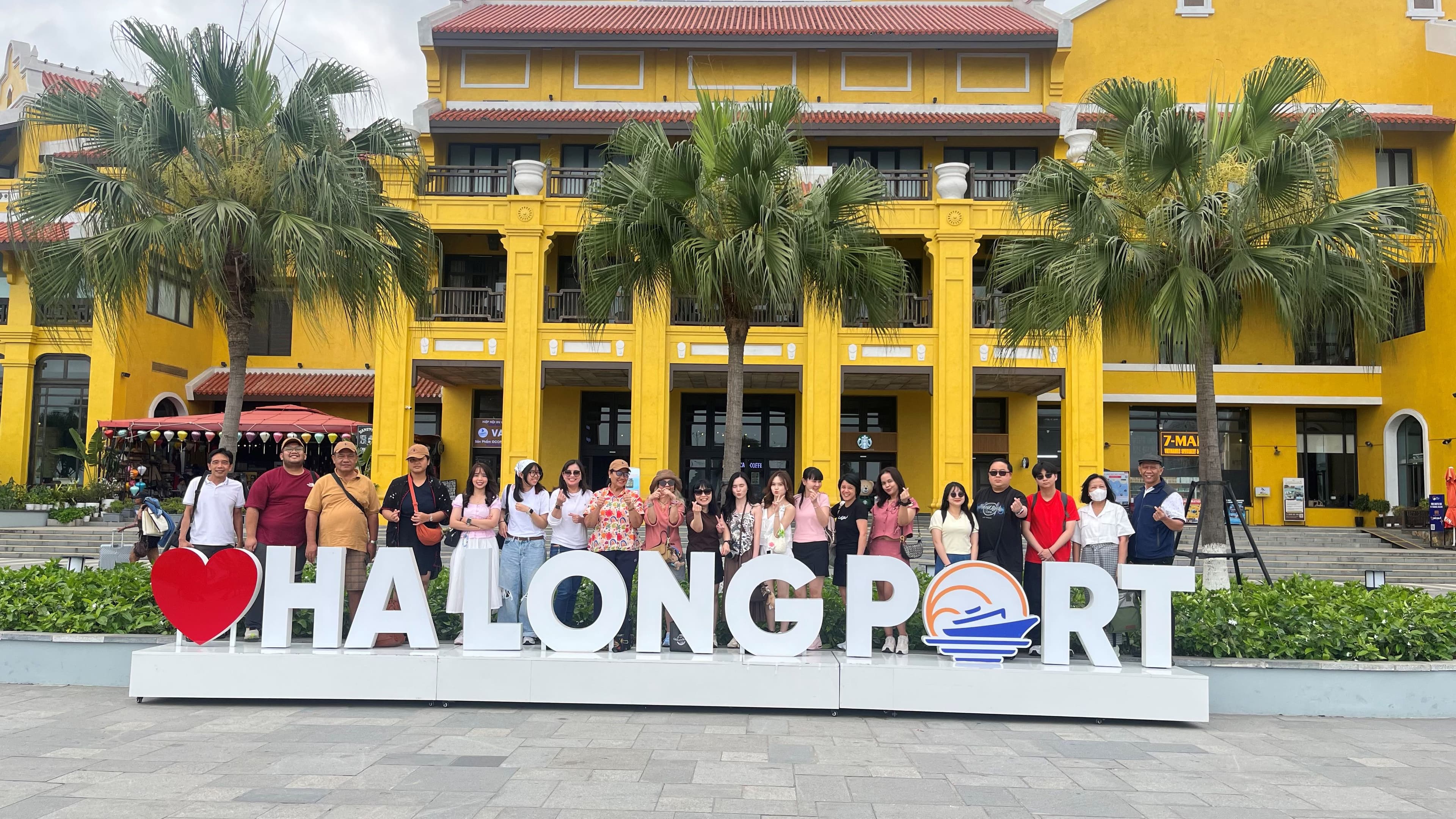 VIETNAM SA PA FANSIPAN + ALPINE COASTER & HALONG BAY CRUISE