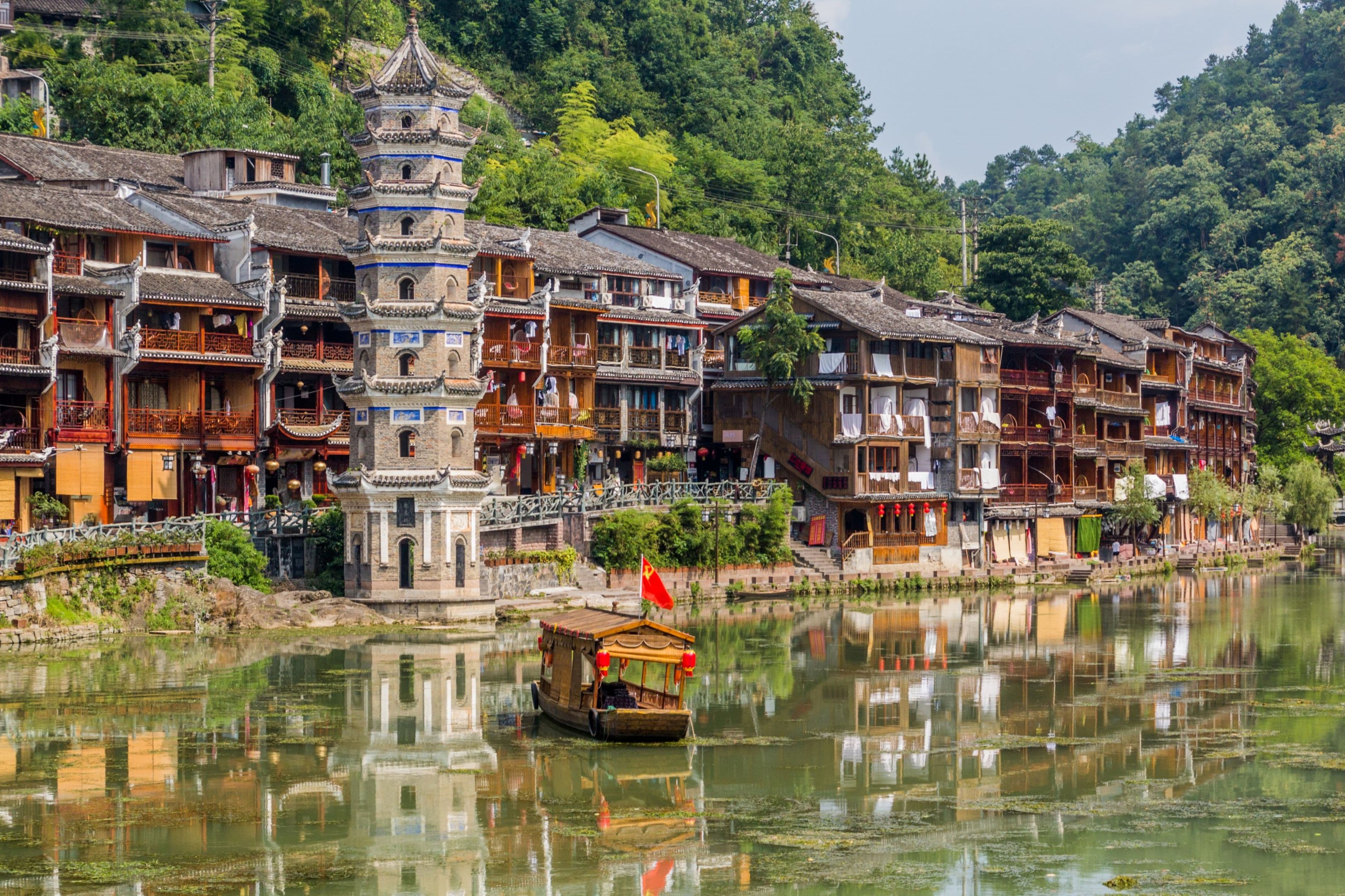 wanming tower fenghuang
