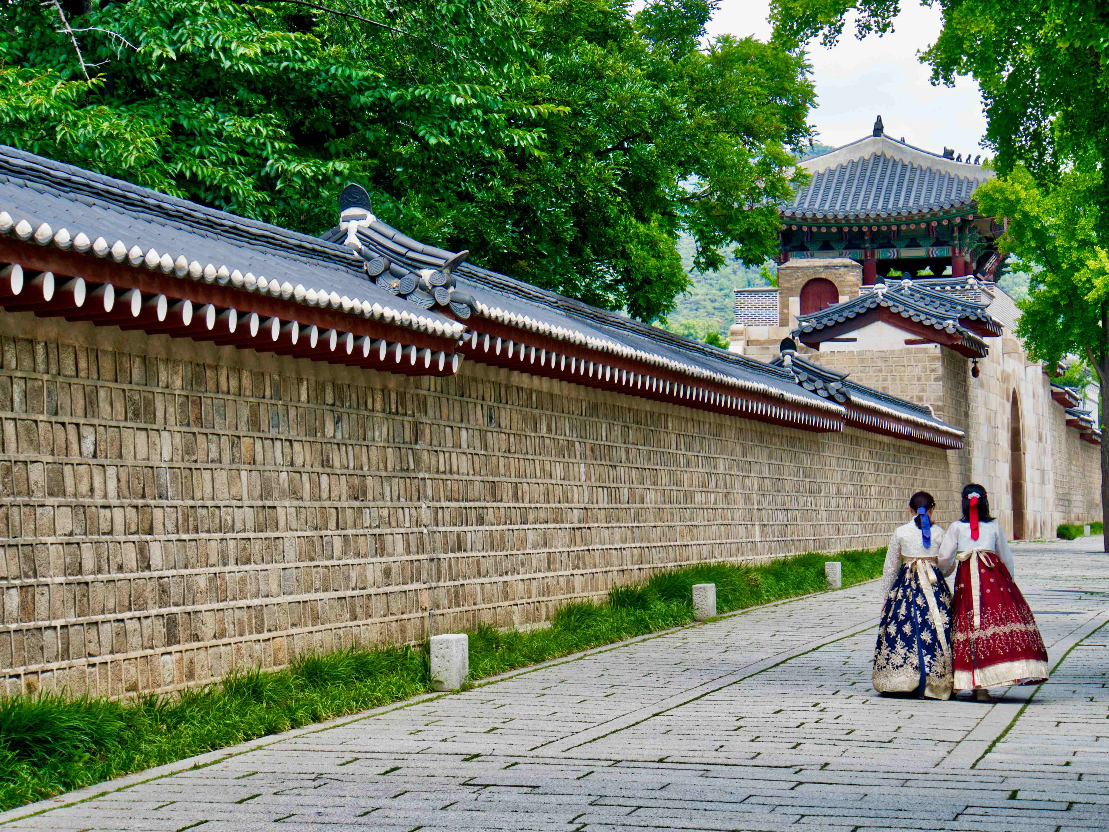 Gyeongbok Hanbok Wearing
